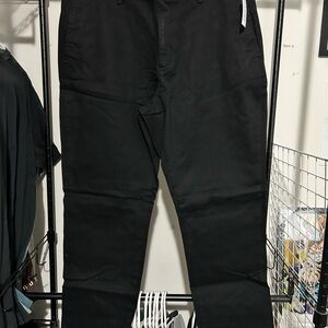 New Old Navy Straight Built-in Flex Chino Pants Men - Medium - Black Jack 30W30L